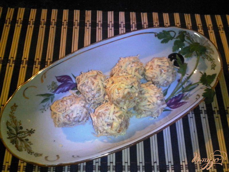 Фото приготовление рецепта: Закусочные шарики с сардиной шаг №5