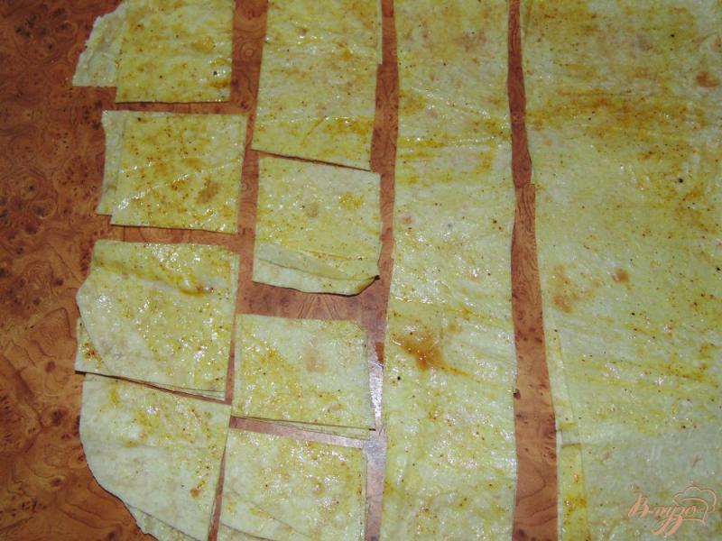 Фото приготовление рецепта: Домашние чипсы из армянского лаваша шаг №4