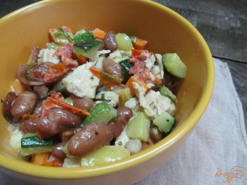 Фото приготовление рецепта: Фасоль с овощами и курицей шаг №6