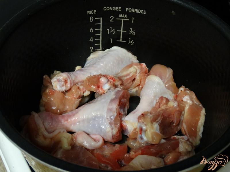 Фото приготовление рецепта: Курица в томатно-сливочном соусе шаг №1