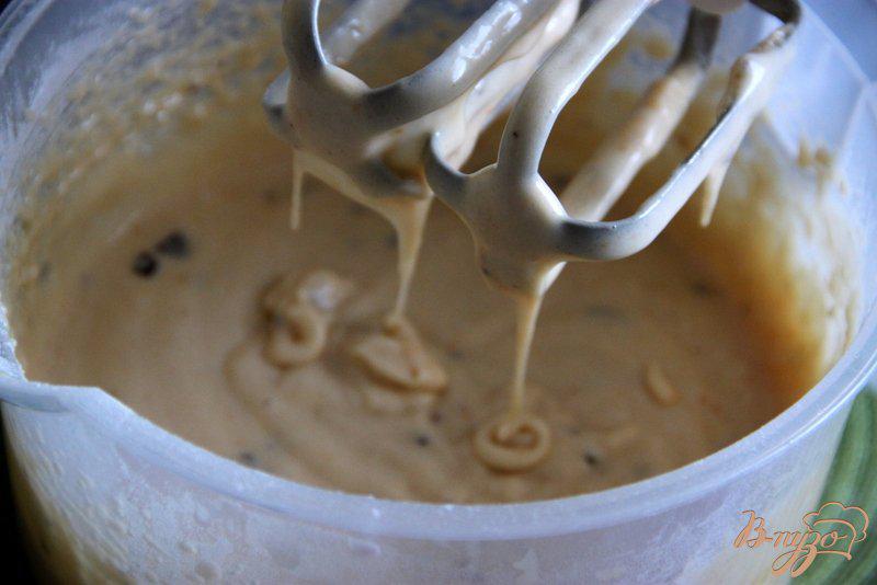 Фото приготовление рецепта: Кекс на йогурте с мандаринами шаг №3
