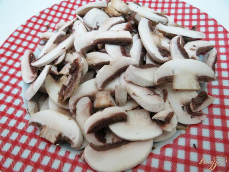 Фото приготовление рецепта: Суп с тыквой и грибами шаг №6