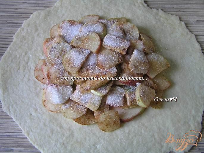 Фото приготовление рецепта: Постная галета с яблоками и корицей (в мультиварке) шаг №4
