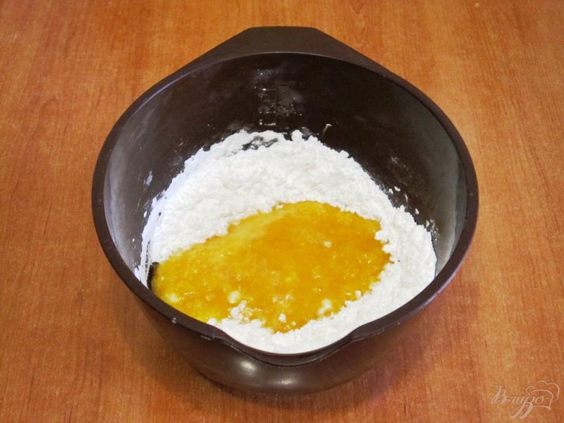 Фото приготовление рецепта: Блины с мандариновым пюре шаг №9
