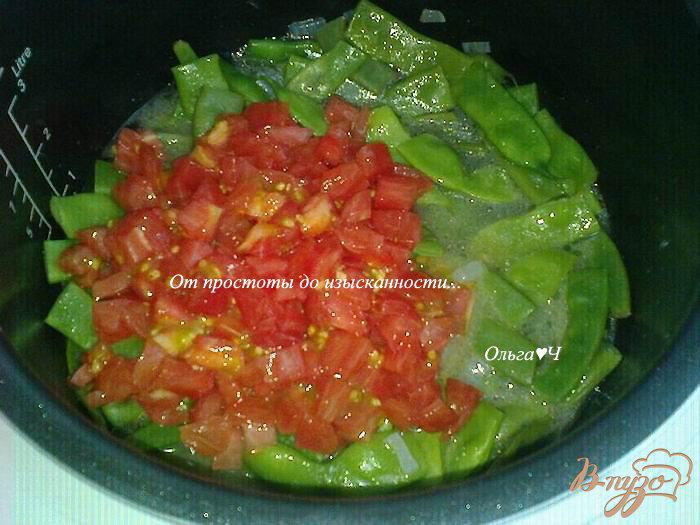 Фото приготовление рецепта: Стручковая фасоль в томатном соусе в мультиварке шаг №3
