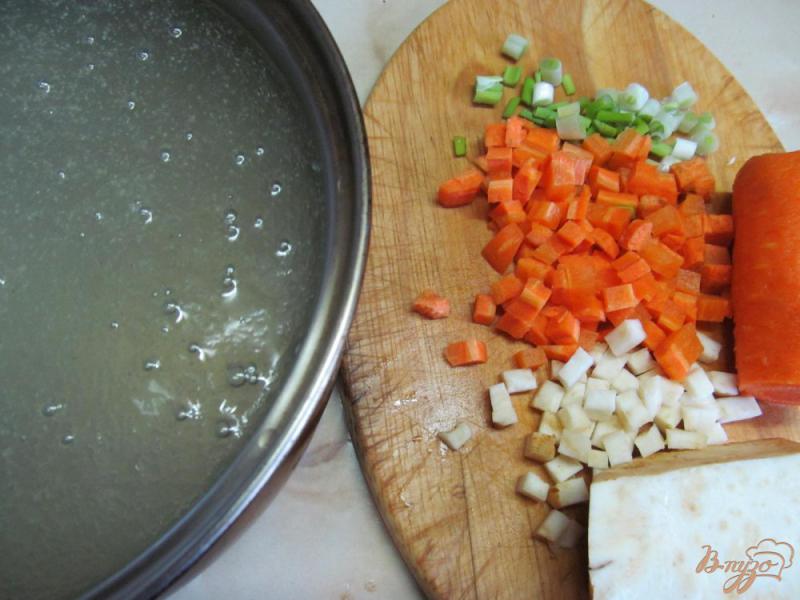 Фото приготовление рецепта: Рисово-лимонный суп шаг №2