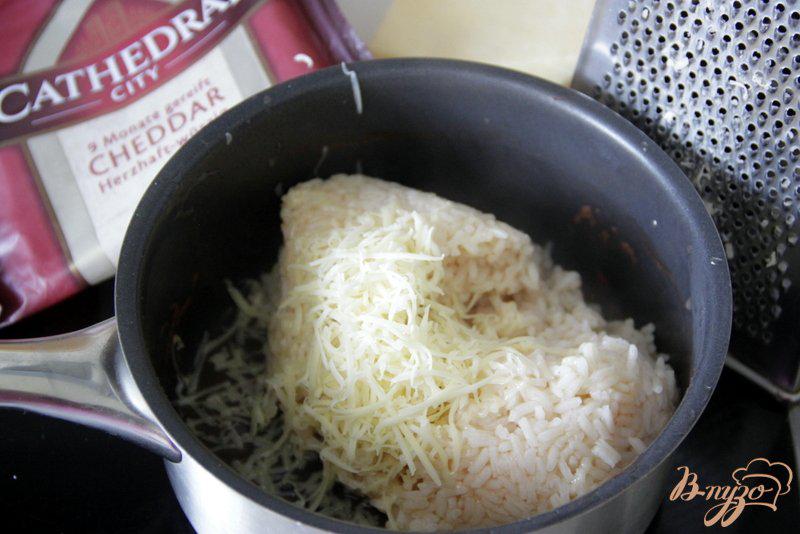 Фото приготовление рецепта: Гарнир «Томатный рис» шаг №3