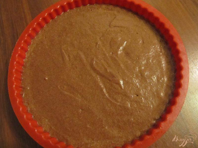 Фото приготовление рецепта: Шоколадный бисквитный торт шаг №10