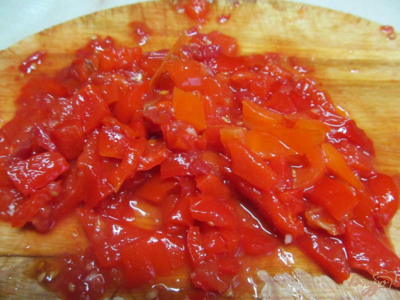 Фото приготовление рецепта: Паста с курицей в томатно-сливочном соусе шаг №2