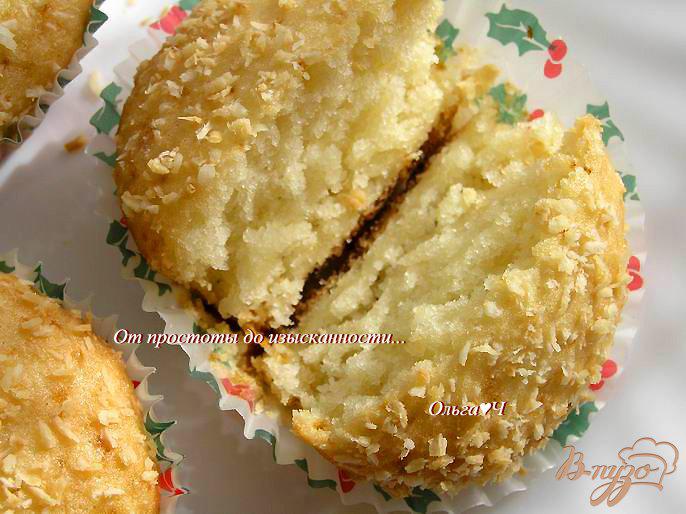 Фото приготовление рецепта: Дынные кексы с кокосовой стружкой шаг №6