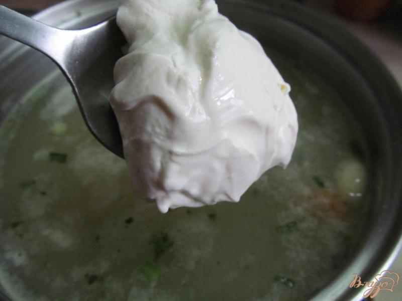 Фото приготовление рецепта: Сливочный суп с цветной капустой и сухариками шаг №6