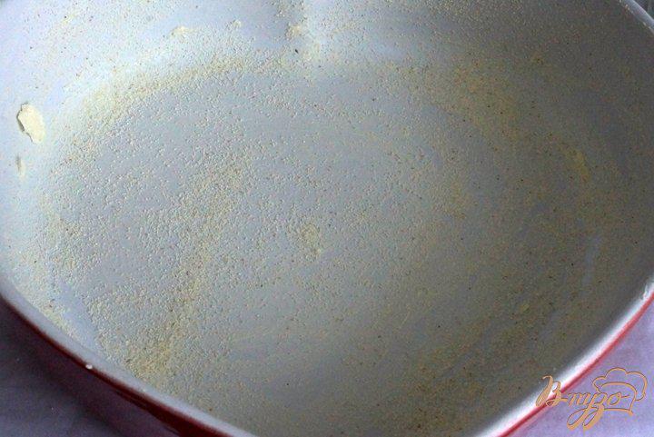 Фото приготовление рецепта: Рисовый пирог с ягодами шаг №7