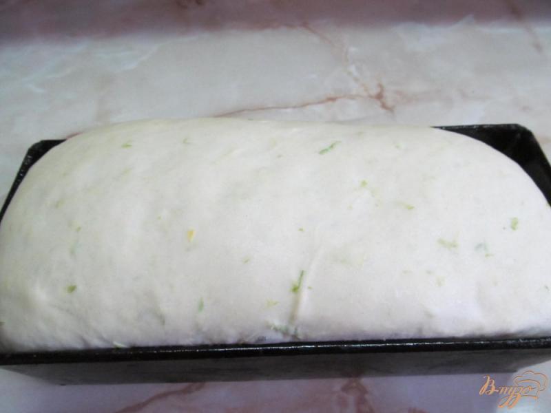 Фото приготовление рецепта: Хлеб с замороженным кабачком шаг №9