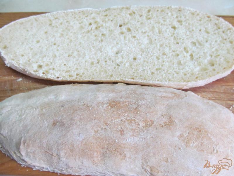 Фото приготовление рецепта: Бутерброд на французском батоне шаг №3
