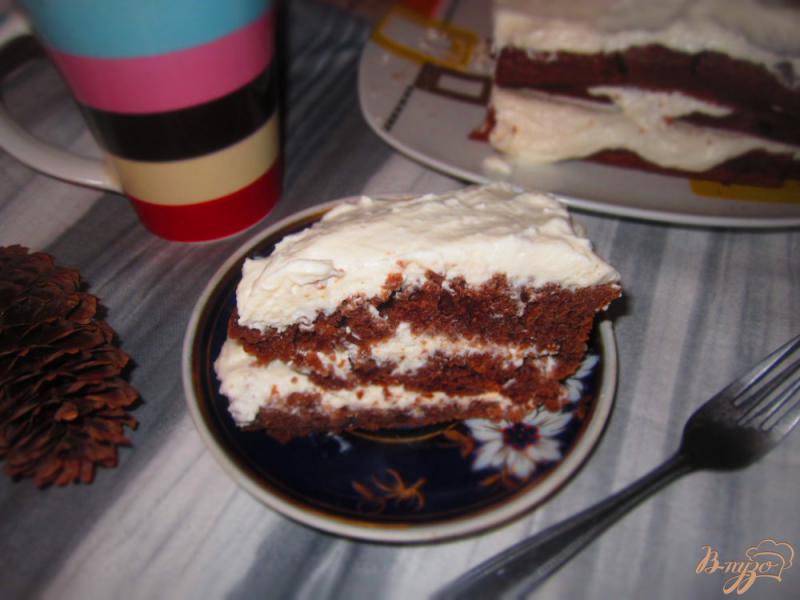 Фото приготовление рецепта: Шоколадный пирог с творожно-сливочным кремом шаг №9