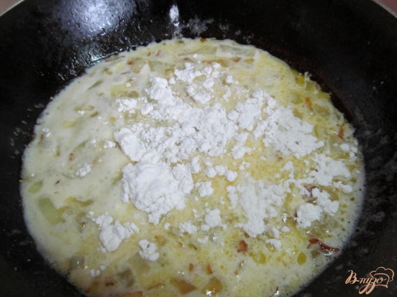 Фото приготовление рецепта: Завтрак на лепешке с фрикадельками шаг №6