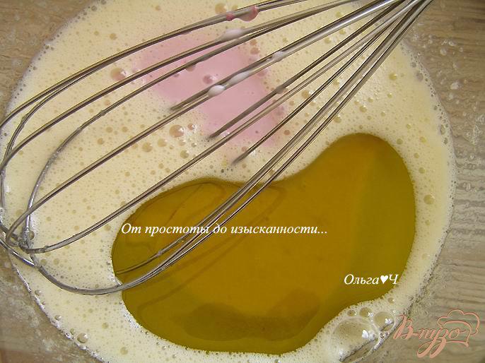 Фото приготовление рецепта: Йогуртовый кекс с вишней шаг №2