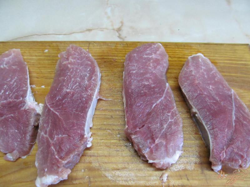 Фото приготовление рецепта: Маринованная свинина с цветной капустой шаг №1
