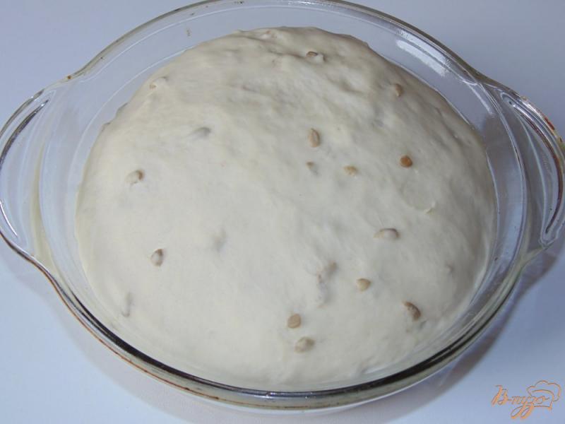 Фото приготовление рецепта: Белый домашний хлеб с семечками шаг №6