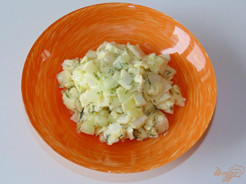 Фото приготовление рецепта: Луковый салат шаг №5