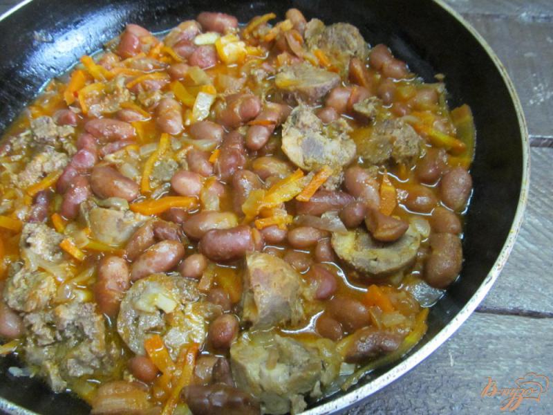 Фото приготовление рецепта: Домашние колбаски с фасолью шаг №6