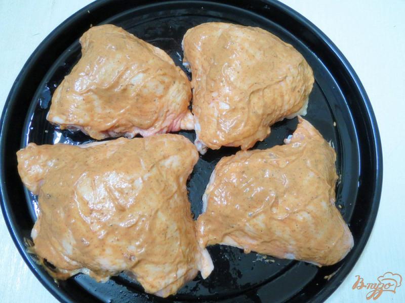 Фото приготовление рецепта: Куриные бёдрышки, острые, запеченные шаг №3