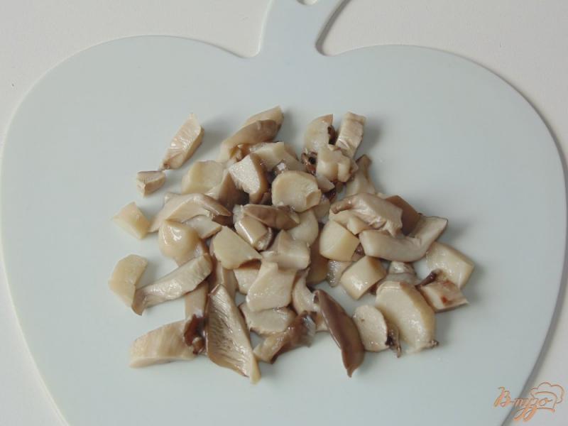 Фото приготовление рецепта: Яично-грибной салат шаг №3