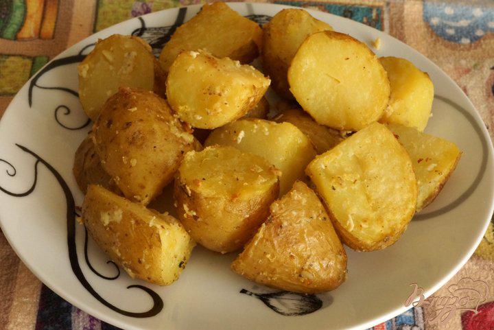 Фото приготовление рецепта: Картофель печеный «Оригинальный» шаг №7