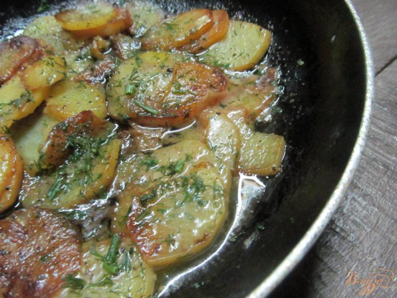 Фото приготовление рецепта: Картофель со сливками и укропом шаг №5
