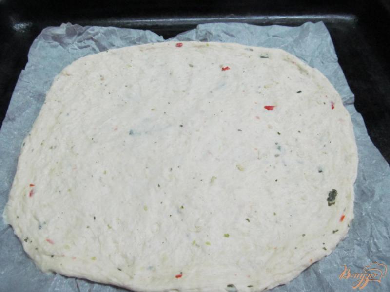 Фото приготовление рецепта: Пицца с горошком имбирем и ветчиной шаг №1