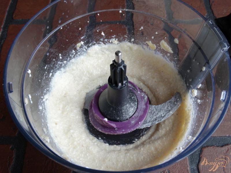Фото приготовление рецепта: Творожный десерт со взбитыми сливками шаг №2