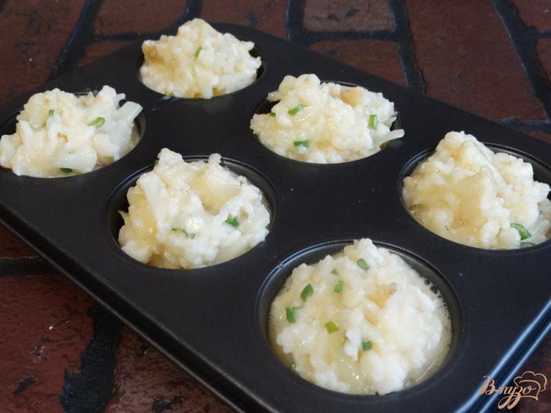 Фото приготовление рецепта: Порционная запеканка из цветной капусты с рисом шаг №4
