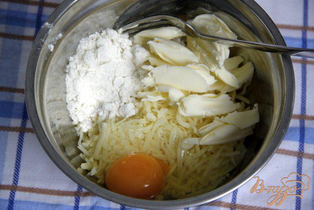 Фото приготовление рецепта: Овощной суп с сырными шариками шаг №1