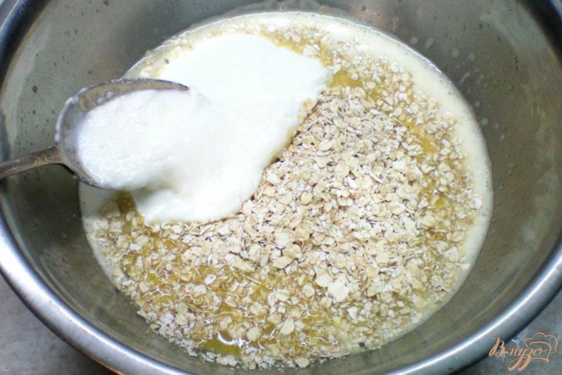 Фото приготовление рецепта: Ореховый торт с кэробом и пряностями шаг №4