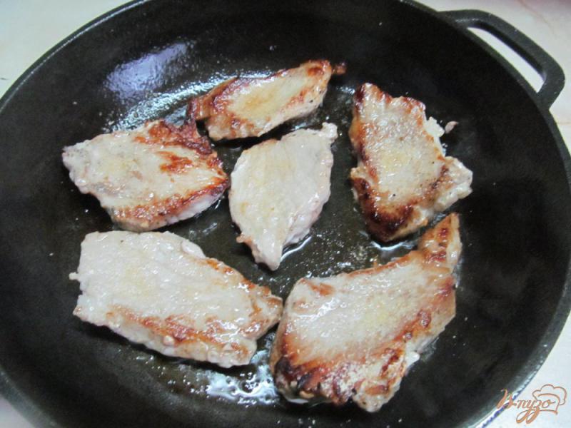 Фото приготовление рецепта: Паста со свининой шаг №3