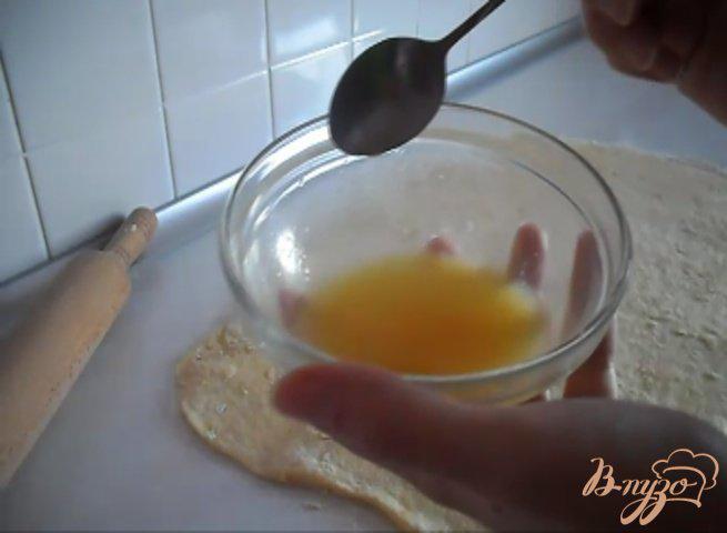 Фото приготовление рецепта: Апельсиновые булочки шаг №4