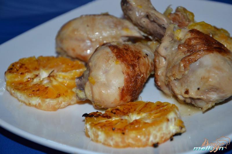 Фото приготовление рецепта: Куриные голени с мандаринами шаг №6