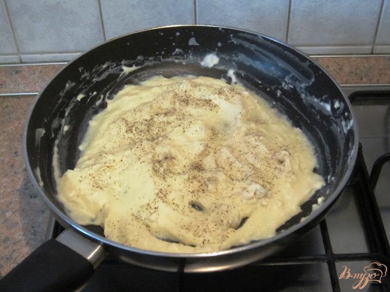 Фото приготовление рецепта: Хек в пароварке с сырным соусом шаг №7