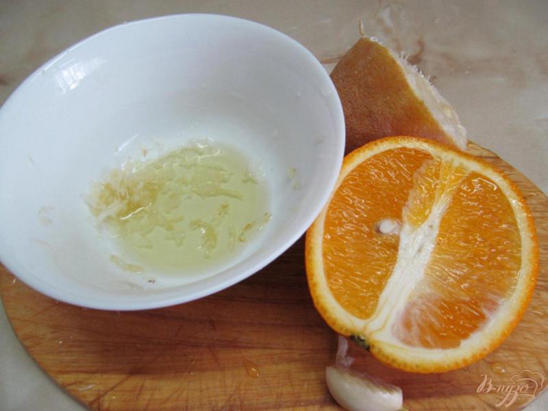 Фото приготовление рецепта: Салат из апельсина с редисом шаг №1