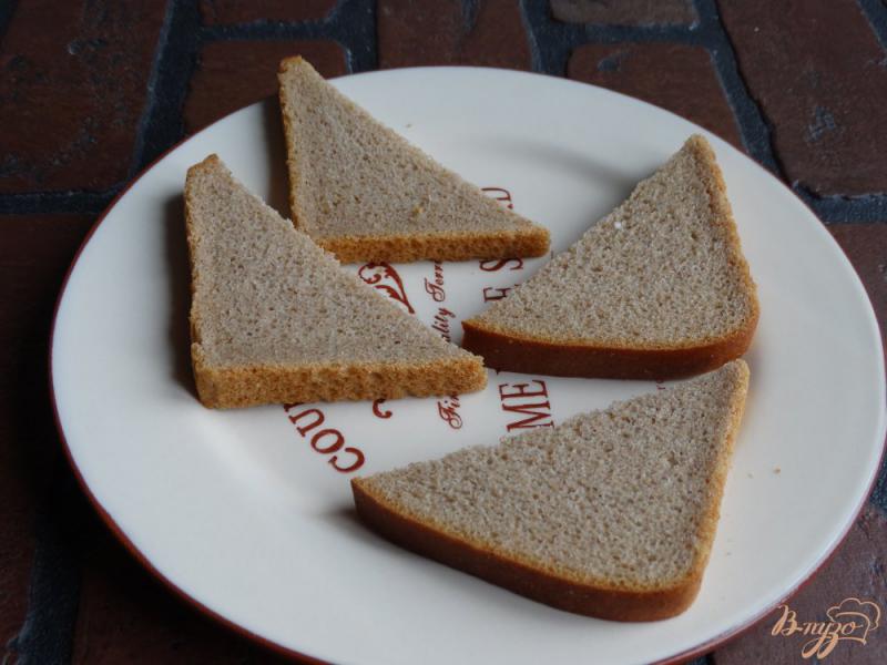Фото приготовление рецепта: Горячие бутерброды с отварным сердцем шаг №1