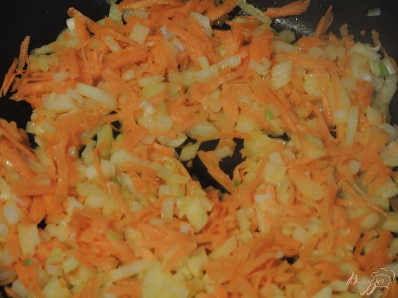 Фото приготовление рецепта: Картофельный суп с фрикадельками шаг №4