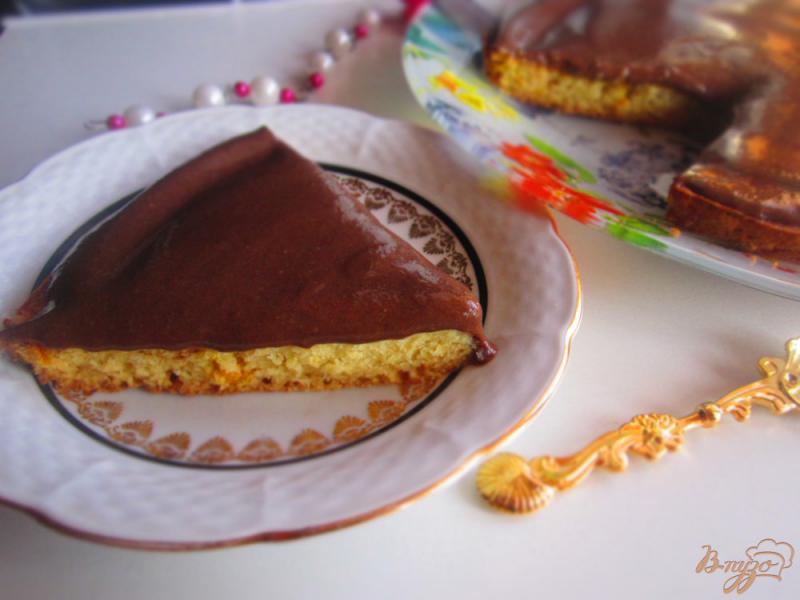 Фото приготовление рецепта: Шоколадный пирог с шоколадной помадкой шаг №10
