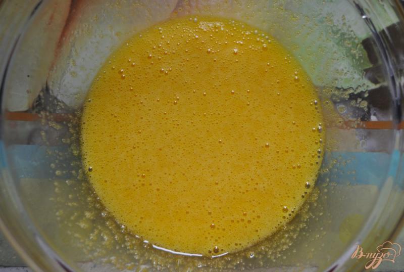Фото приготовление рецепта: Лимонные маффины шаг №2