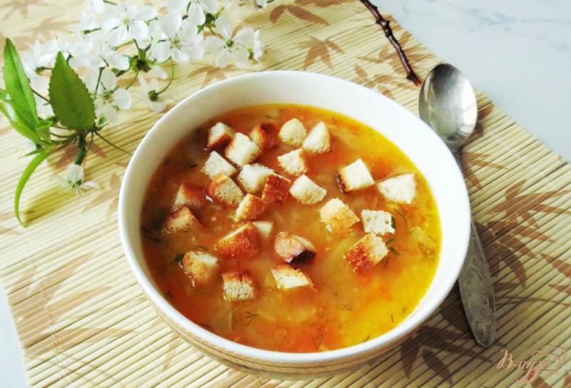 Фото приготовление рецепта: Гороховый суп с крутонами шаг №7