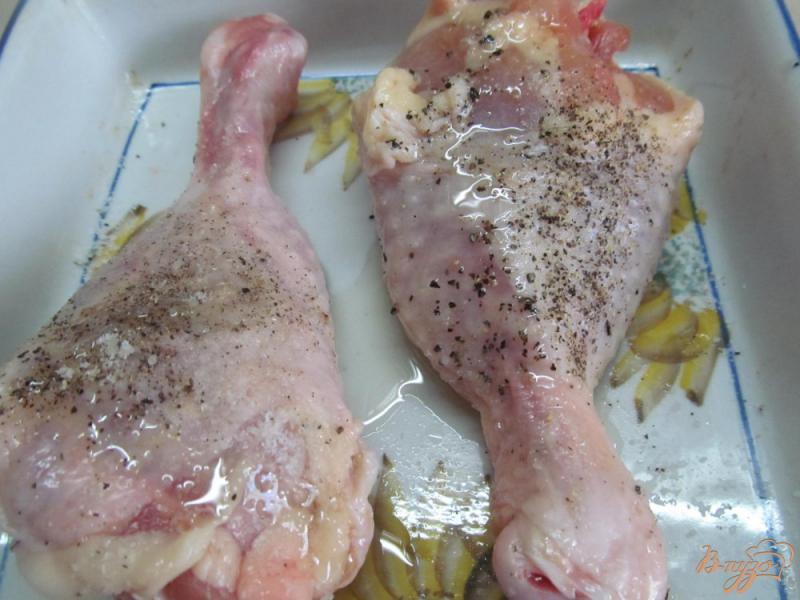 Фото приготовление рецепта: Куриные ножки под творожным соусом шаг №1