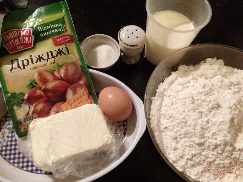 Фото приготовление рецепта: Пирог «Весенний» с творогом, шпинатом и черемшой шаг №1