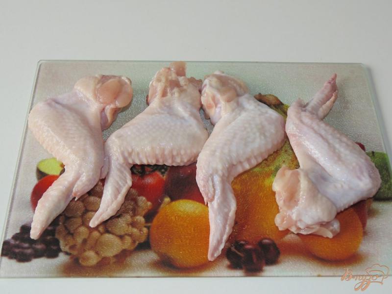 Фото приготовление рецепта: Куриные крылышки маринованные в сметане с аджикой шаг №1
