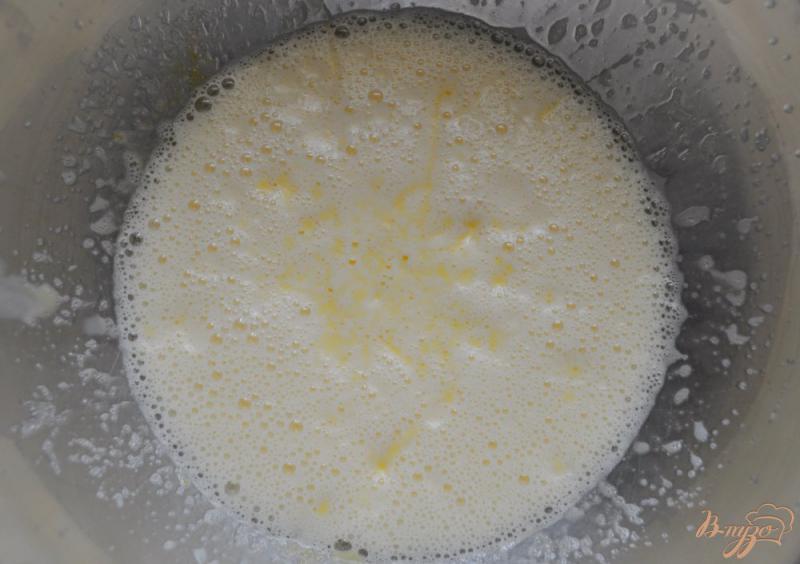 Фото приготовление рецепта: Ванильный бисквит шаг №3