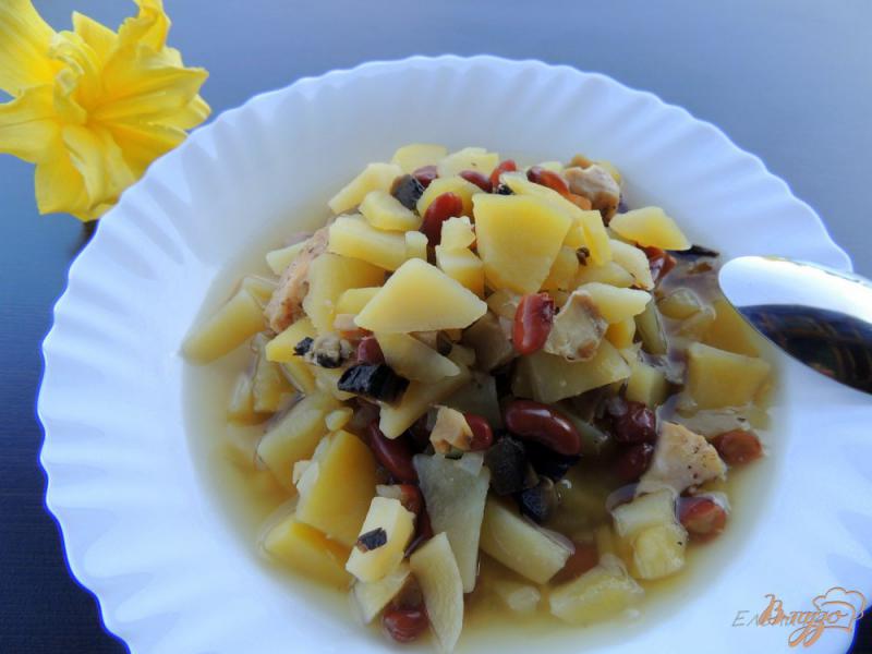 Фото приготовление рецепта: Густой суп с картофелем и фасолью в мультиварке шаг №8
