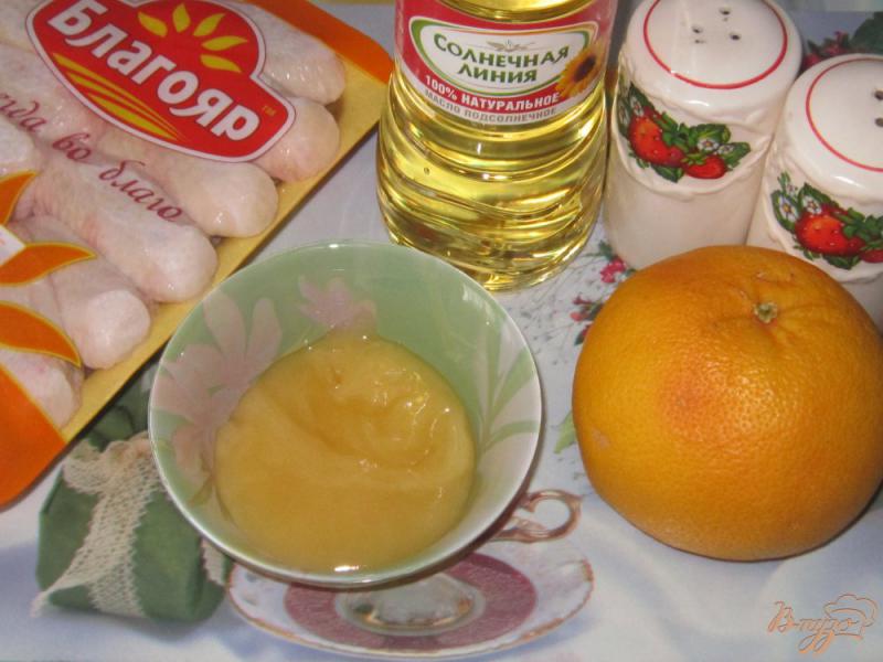 Фото приготовление рецепта: Крылышки в грейпфрутово-медовом маринаде шаг №1